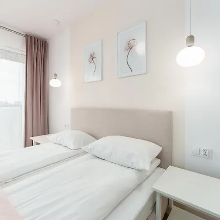公寓 Faro Kasprowicza 20 B-c Basen Sauny Jacuzzi 科沃布热格