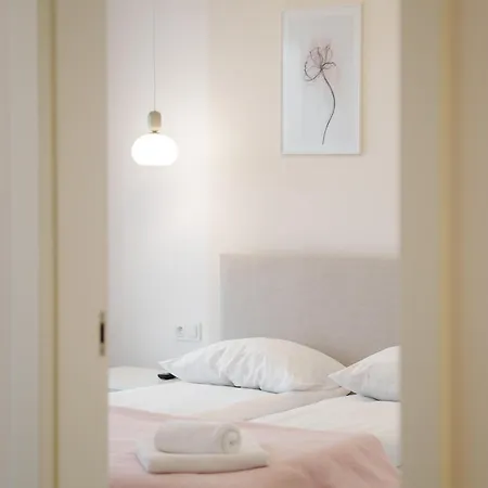 Faro Kasprowicza 20 B-c Basen Sauny Jacuzzi 科沃布热格