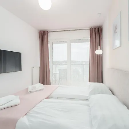公寓 Faro Kasprowicza 20 B-c Basen Sauny Jacuzzi 科沃布热格