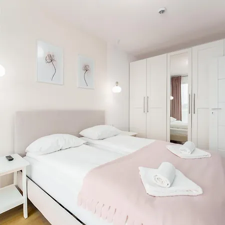 Faro Kasprowicza 20 B-c Basen Sauny Jacuzzi 公寓